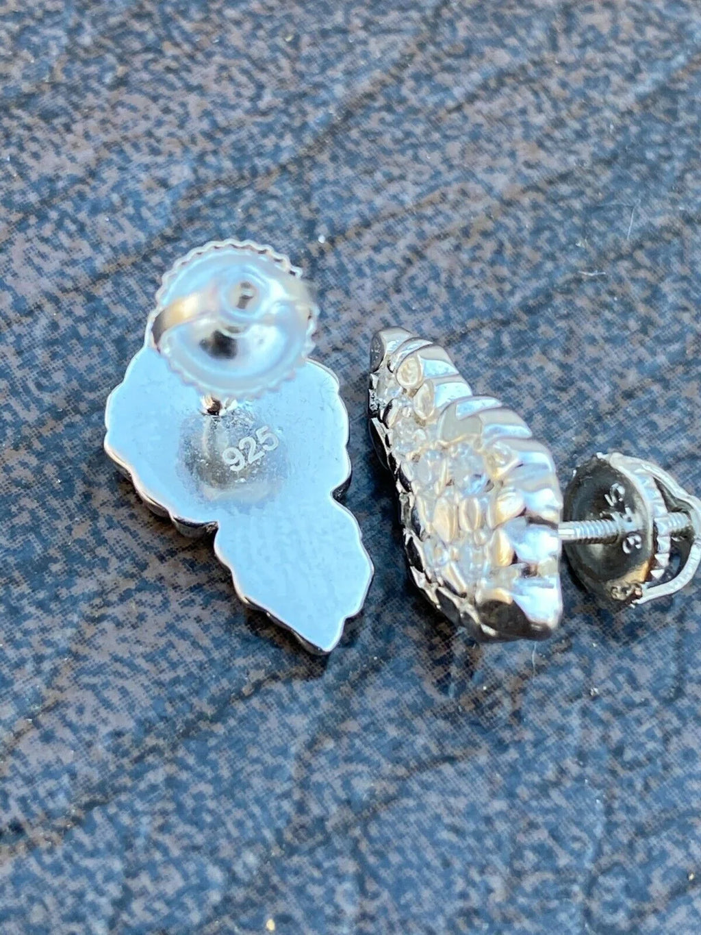Mens 925 Sterling Silver CZ Stud Earrings T3183
