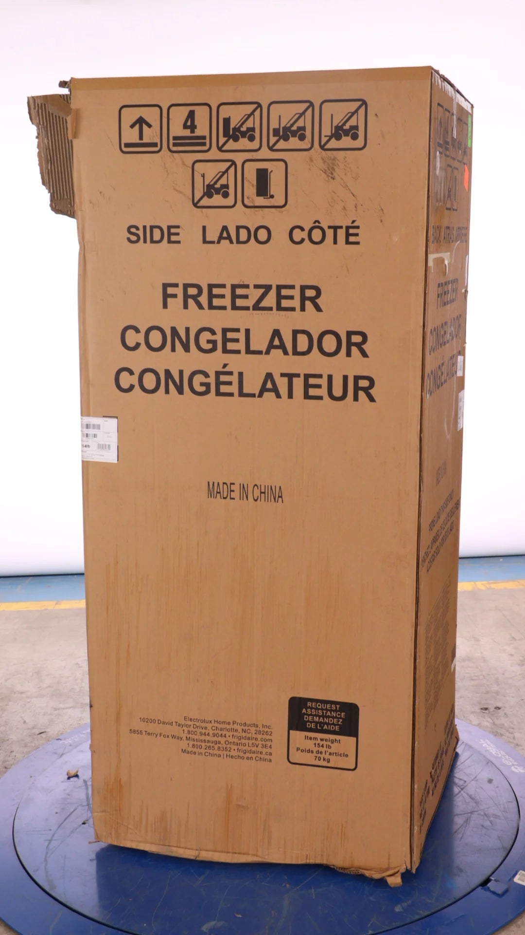 27 in 15.5 cu ft Upright Freezer B30531
