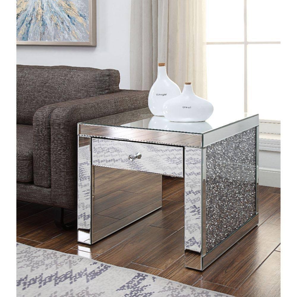 Antique Oak & Black End Table Q35214