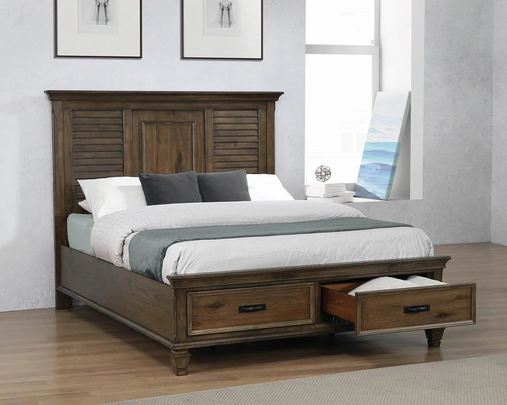 4-piece Eastern King Storage Bedroom Set Burnished Oak B8916