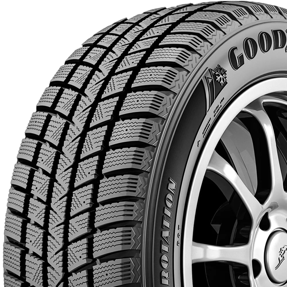Winter 235/55R17 99T Passenger Tire J717