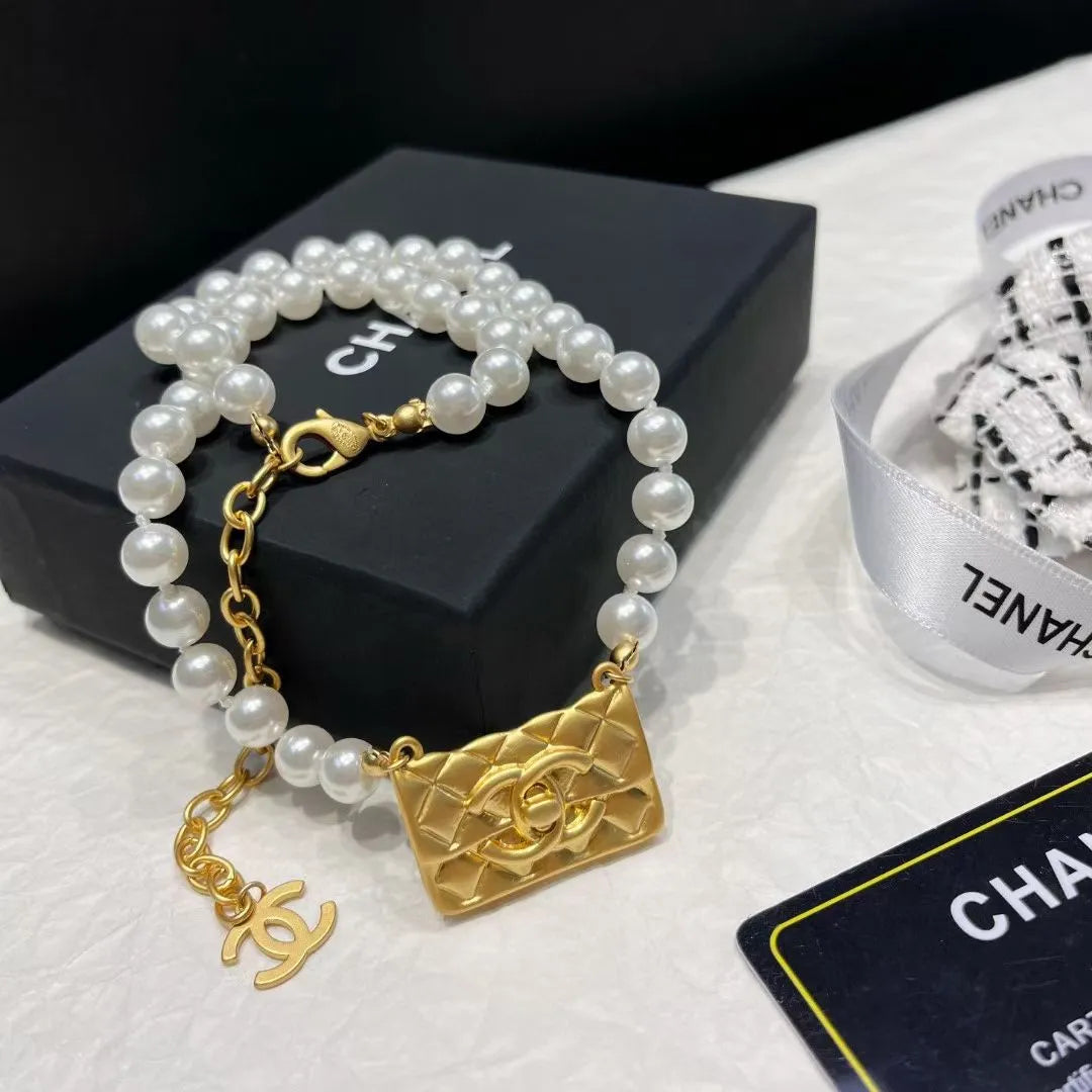 Jewelry I833
