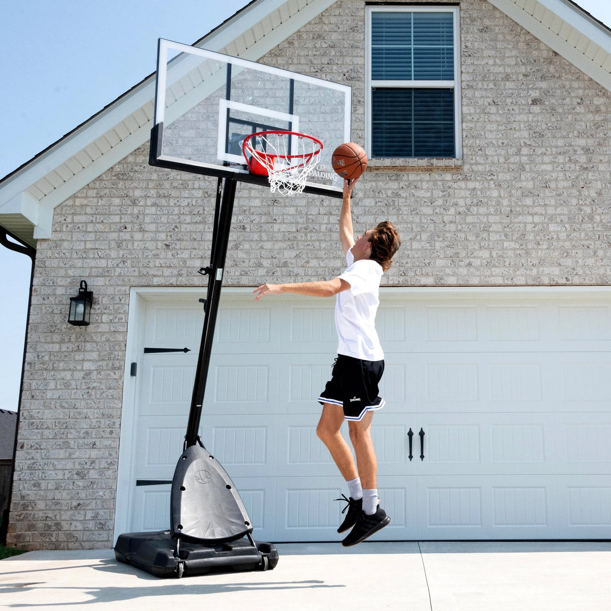 54 In. Shatter-proof Polycarbonate Portable Basketball Hoop V313