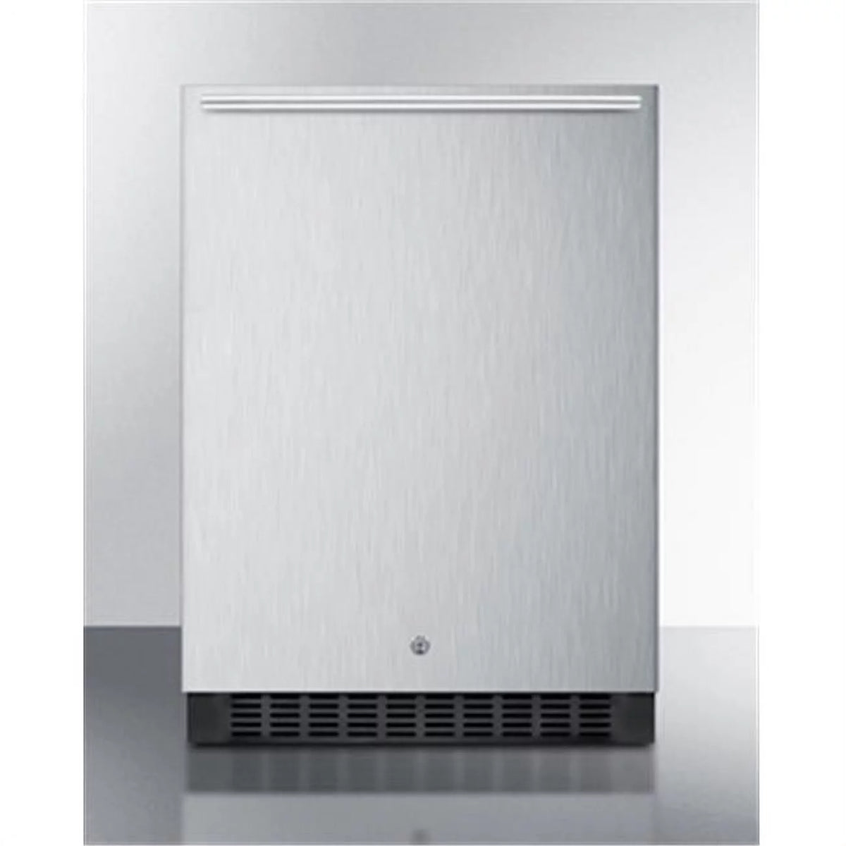 Compact Refrigerator Q6351