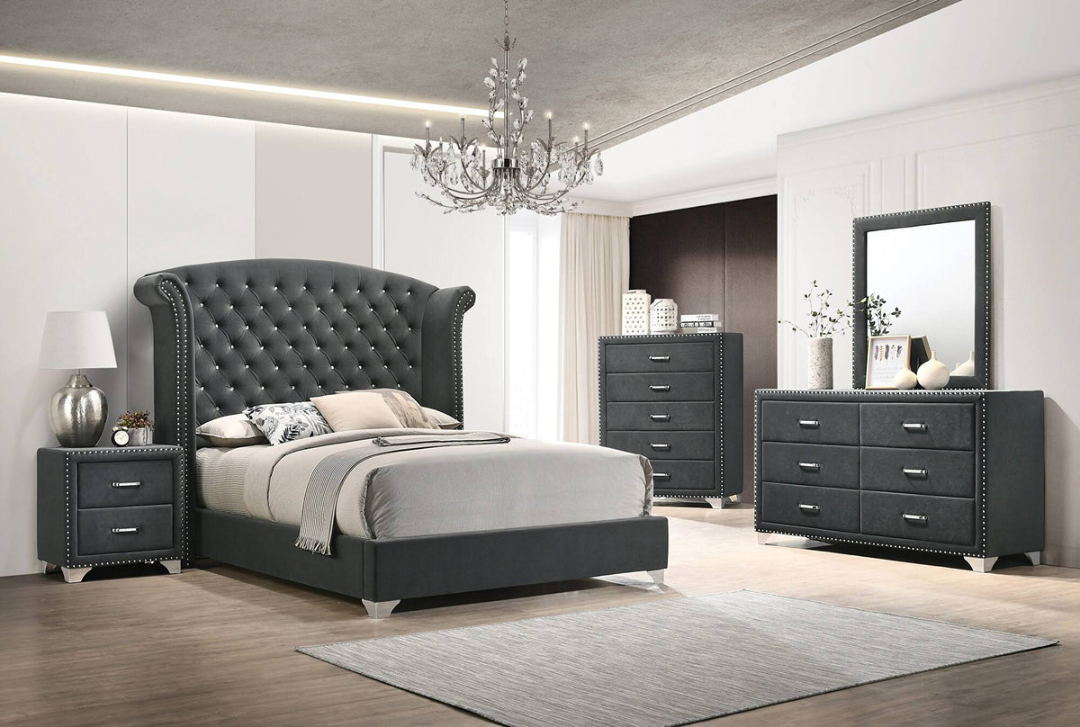 Grey Queen Wingback Upholstered Bed M23425