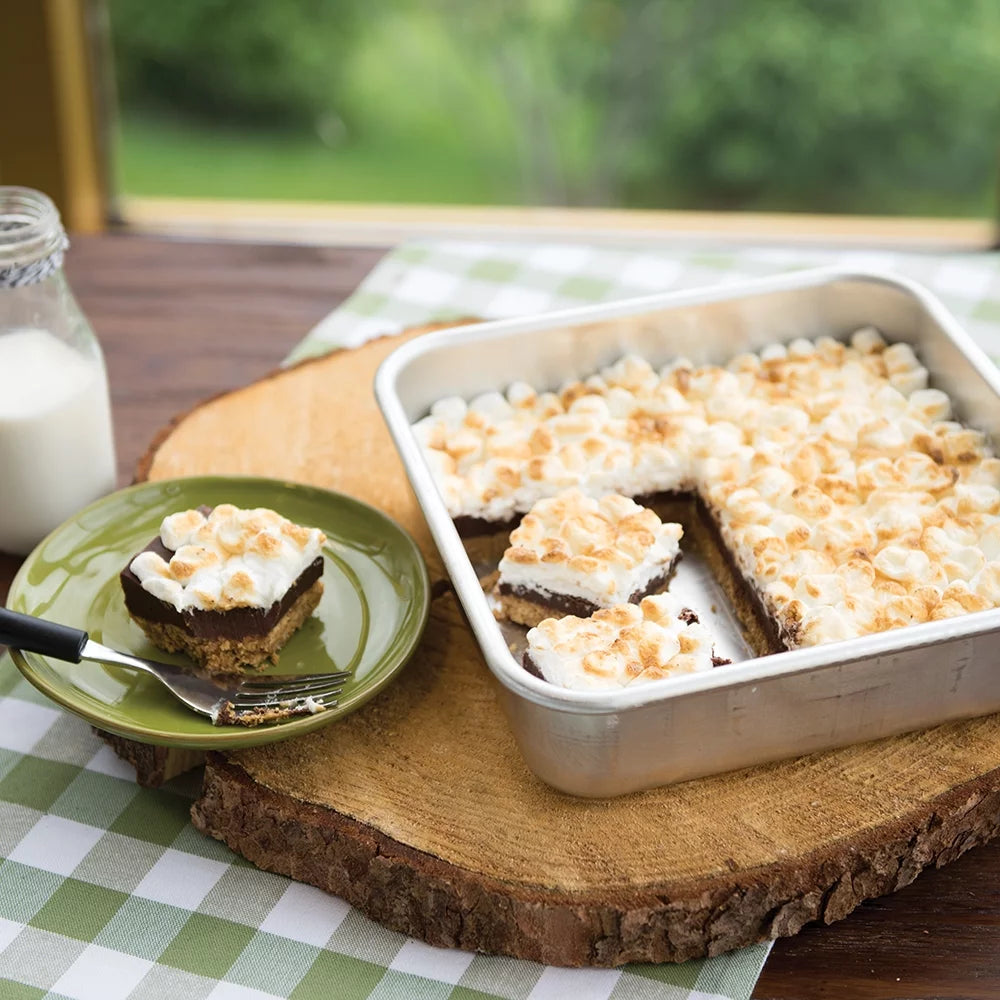 9" Square Aluminum Cake Pan H43014