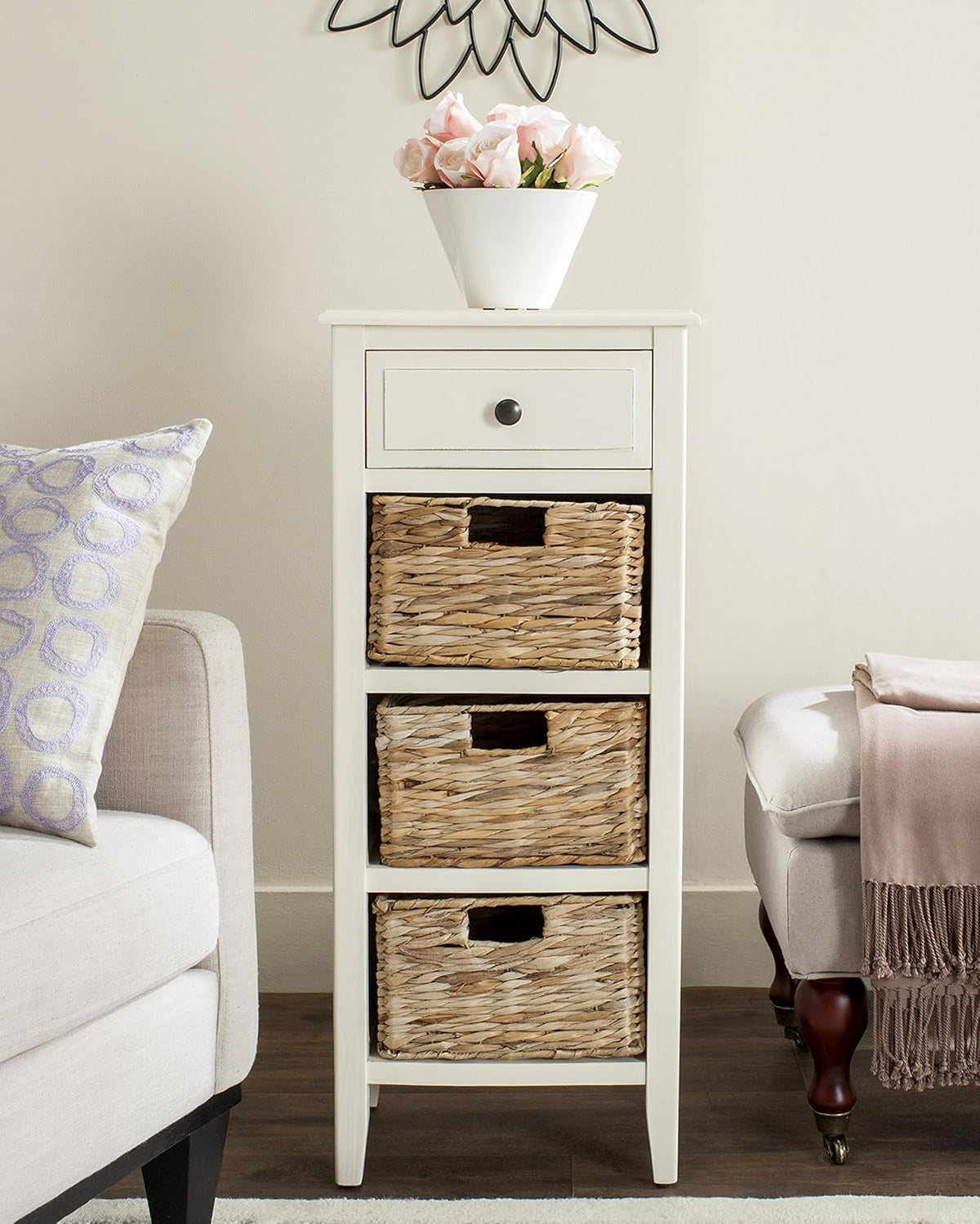 Distressed White Side Table F664