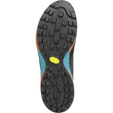 Men's Titanium Shoe A43822