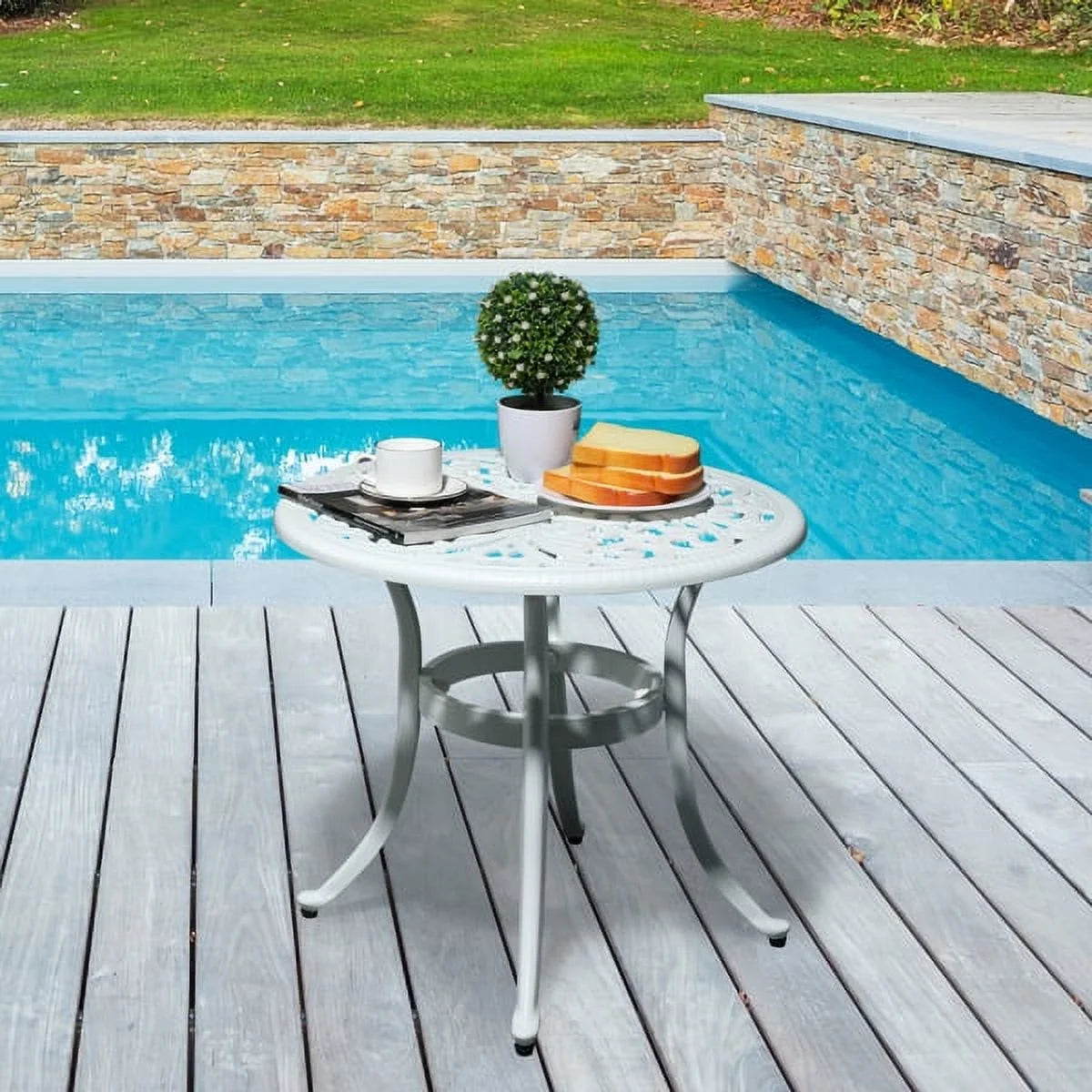 White Cast Aluminum Round Outdoor Table O717612