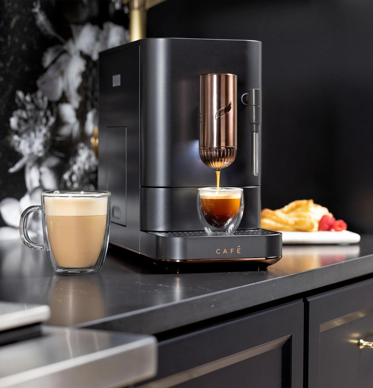 Automatic Espresso Machine with Milk Frother and Bean Grinder, Matte Black, 1.2 Liter U667