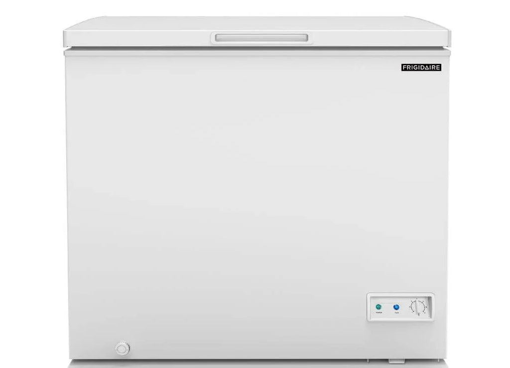 7.0 Cu. ft. White Chest Freezer M591139