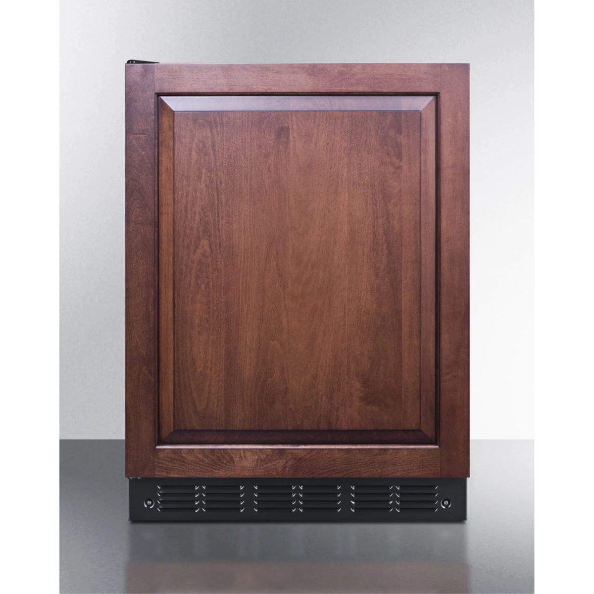 24" Wide 5 Cu. Ft. Compact Refrigerator Freezer Z432207