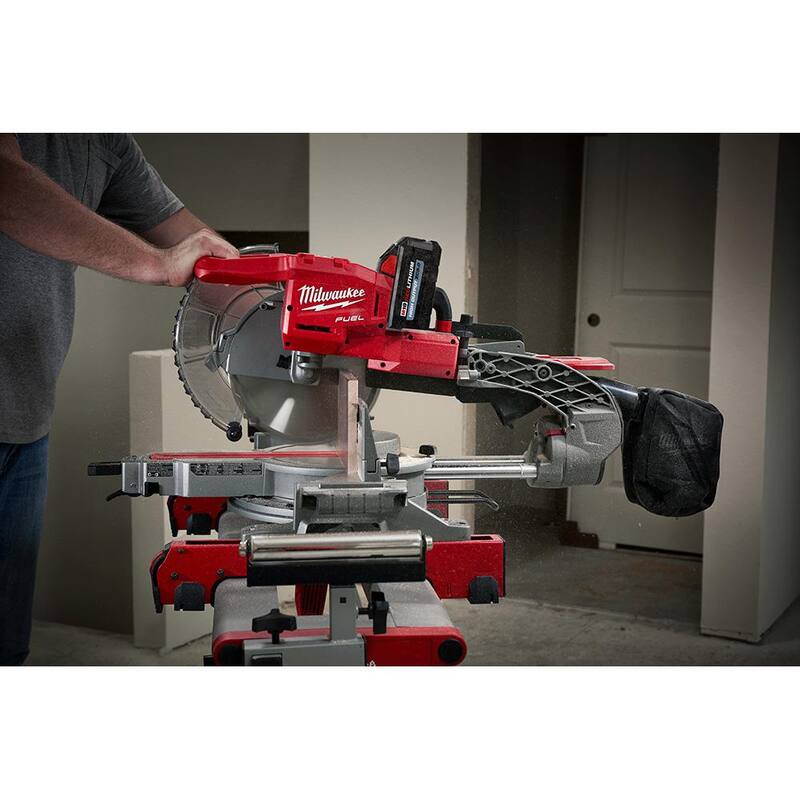 18V Lithium-Ion Brushless Cordless 10 in. Dual Bevel Sliding Compound Miter Saw Kit Z31381